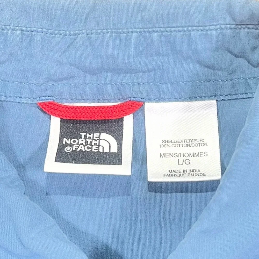 The North Face Mens Blue Short Sleeve Button Down Utility Hiking Shirt L vintage
